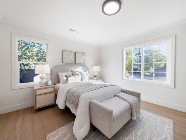 20 Adak Ct, Walnut Creek, CA 94597