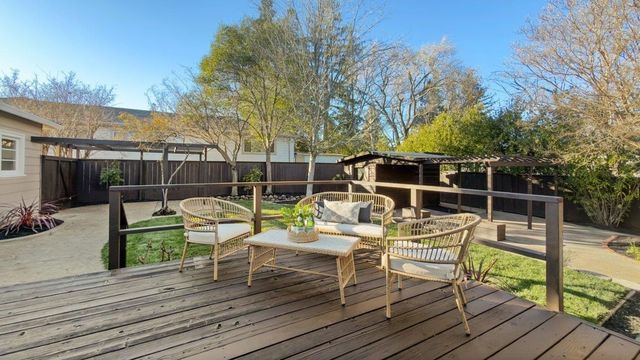 20 Adak Ct, Walnut Creek, CA 94597