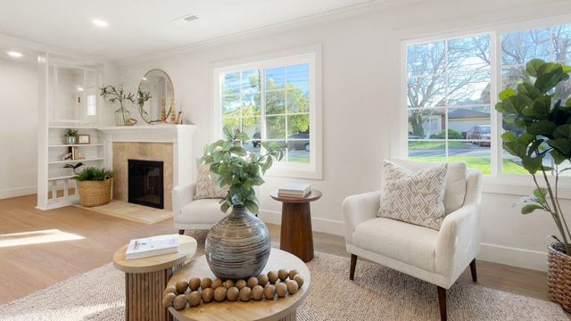 20 Adak Ct, Walnut Creek, CA 94597