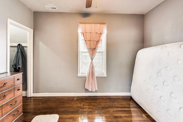 4862 W Cortland Street, Chicago, IL 60639