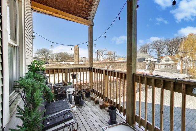 4862 W Cortland Street, Chicago, IL 60639