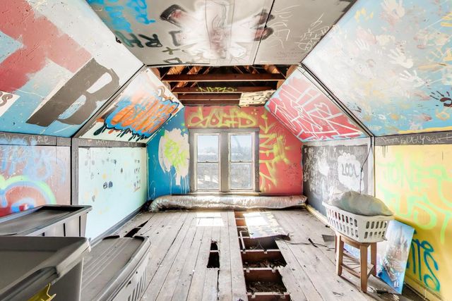 4862 W Cortland Street, Chicago, IL 60639