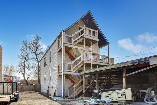 4862 W Cortland Street, Chicago, IL 60639