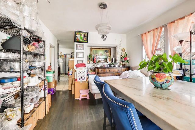 4862 W Cortland Street, Chicago, IL 60639