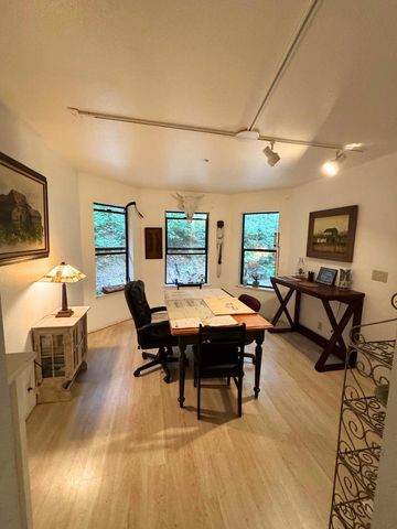 700 Laurel View Road, Los Gatos, CA 95033