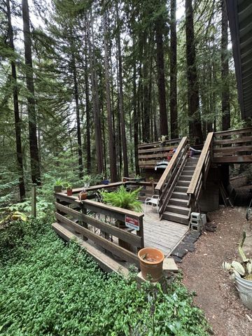 700 Laurel View Road, Los Gatos, CA 95033