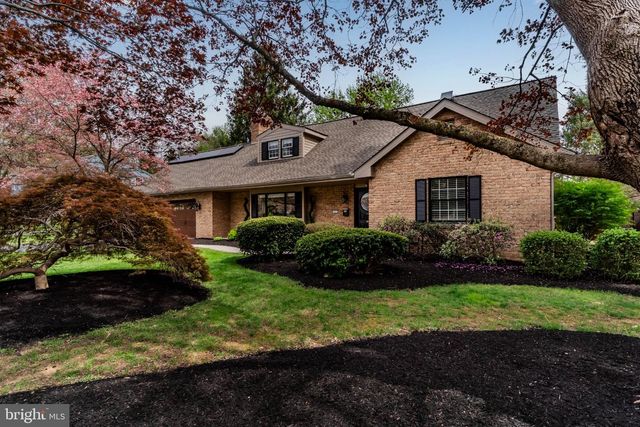 321 S ORANGE ST, Carlisle, PA 17013