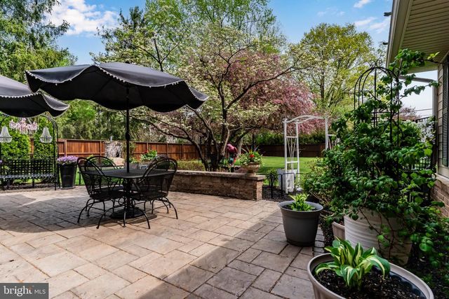 321 S ORANGE ST, Carlisle, PA 17013
