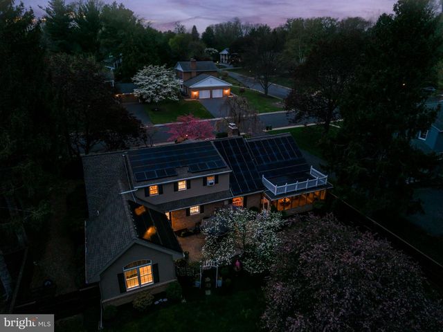 321 S ORANGE ST, Carlisle, PA 17013