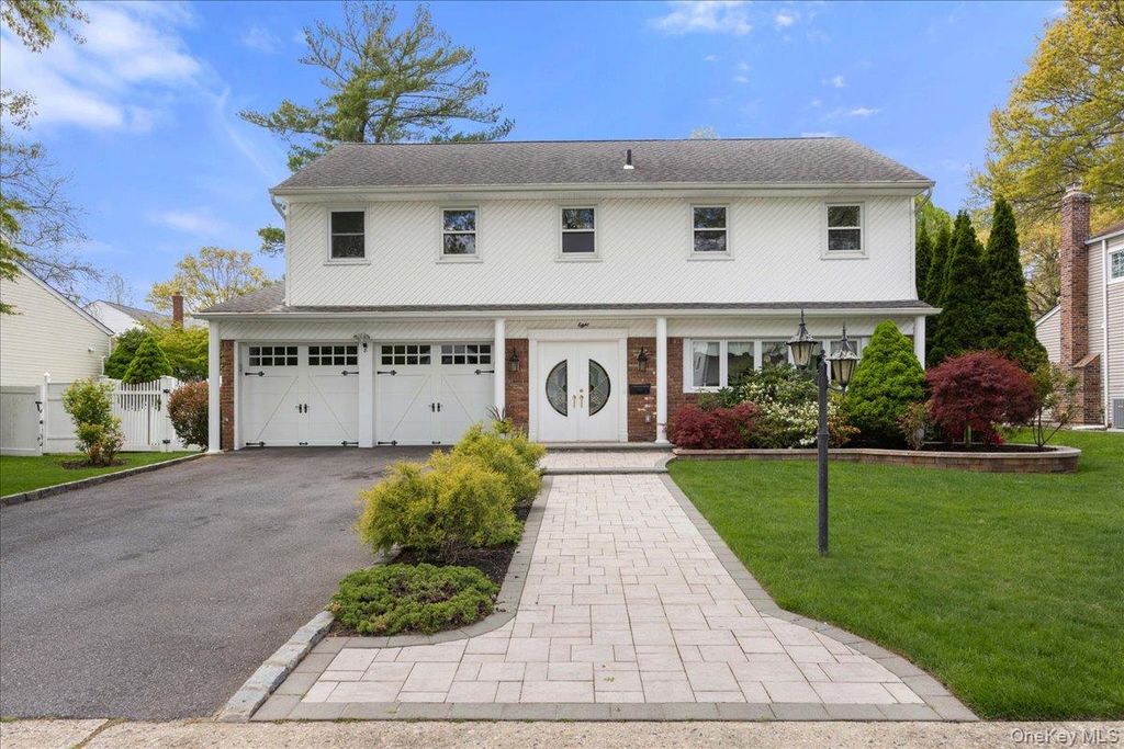 8 Marietta Drive, Westbury, NY 11590