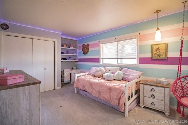 907 N 10th Avenue, Durant, OK 74701