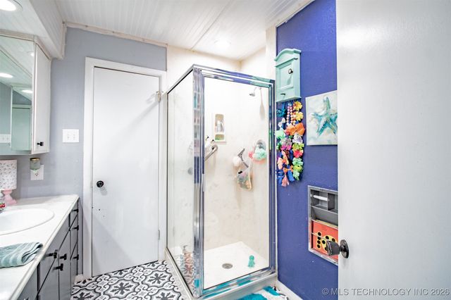 907 N 10th Avenue, Durant, OK 74701