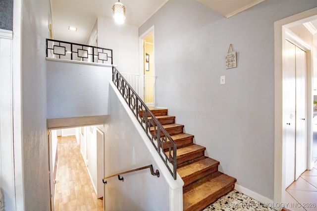 907 N 10th Avenue, Durant, OK 74701