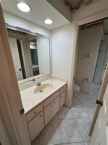 5638 COUNTRY LAKES DRIVE, Sarasota, FL 34243