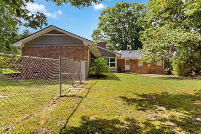 2199 Vivid Court, Stone Mountain, GA 30087