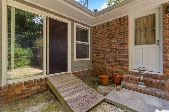 2199 Vivid Court, Stone Mountain, GA 30087