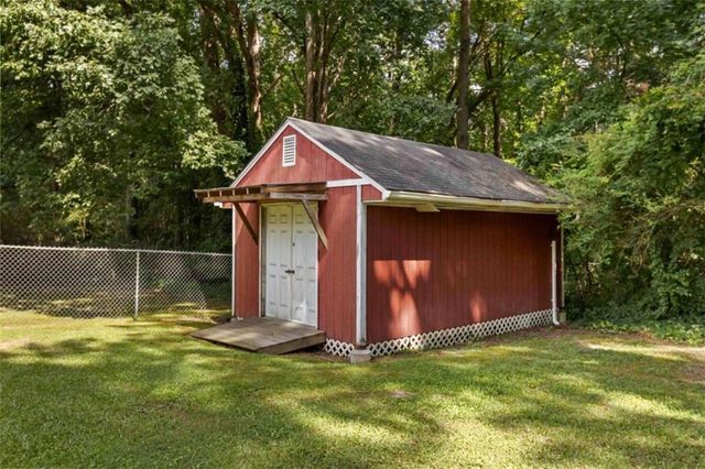 2199 Vivid Court, Stone Mountain, GA 30087