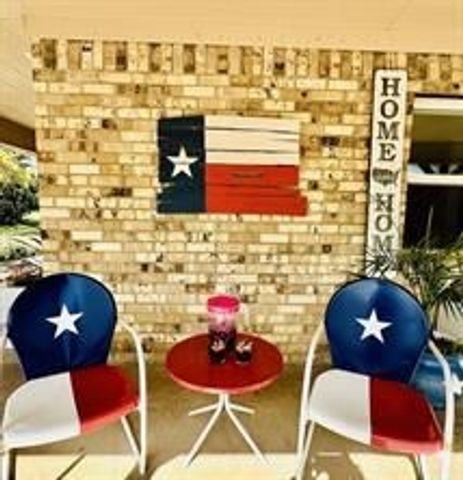 1309 SHANNON Drive, Cleburne, TX 76031