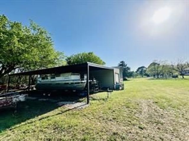1309 SHANNON Drive, Cleburne, TX 76031