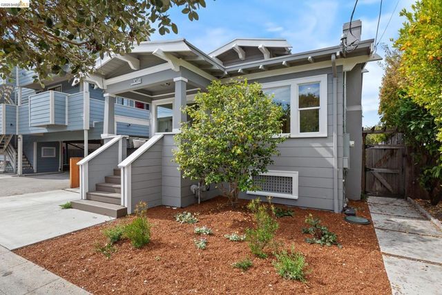1048 Kains Ave, Albany, CA 94706