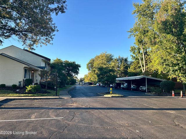 10605 Sycamore Trail, Louisville, KY 40223
