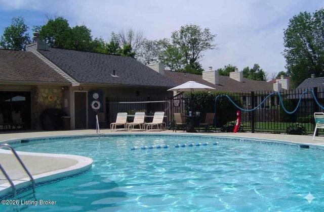 10605 Sycamore Trail, Louisville, KY 40223