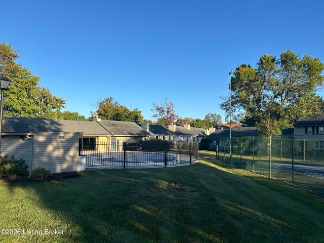 10605 Sycamore Trail, Louisville, KY 40223