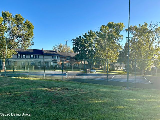 10605 Sycamore Trail, Louisville, KY 40223
