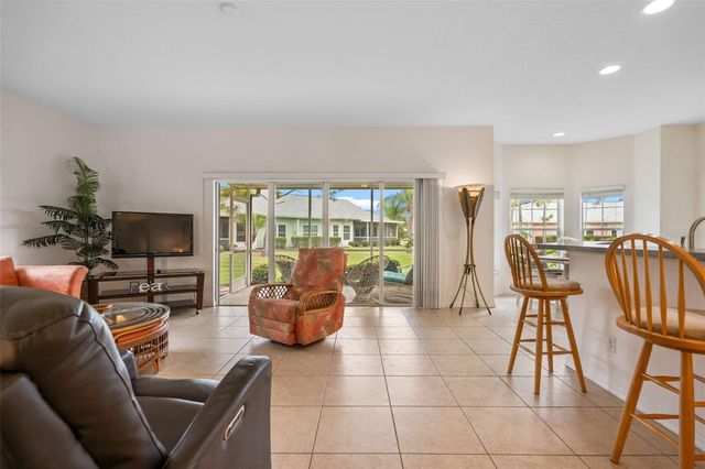 25604 HERITAGE LAKE BOULEVARD 118, Punta Gorda, FL 33983