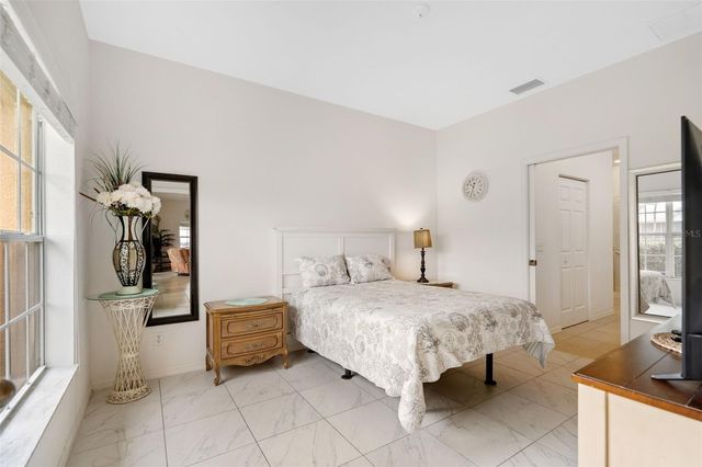 25604 HERITAGE LAKE BOULEVARD 118, Punta Gorda, FL 33983