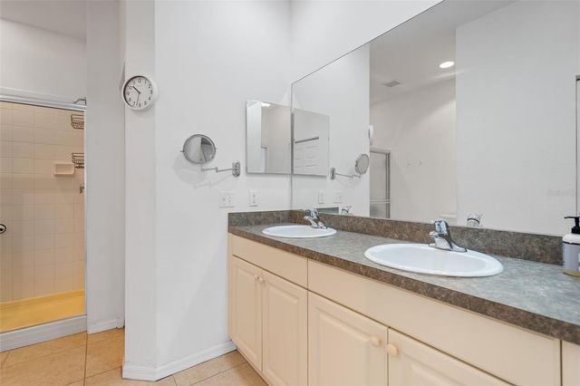 25604 HERITAGE LAKE BOULEVARD 118, Punta Gorda, FL 33983