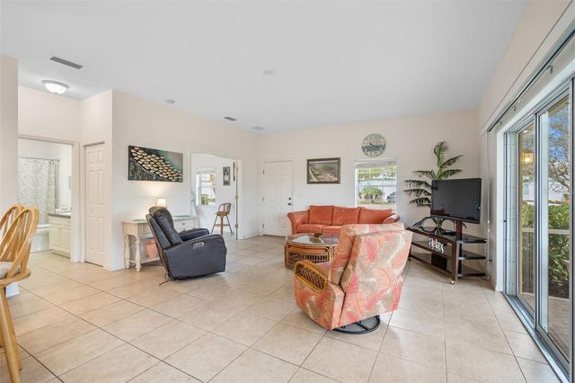 25604 HERITAGE LAKE BOULEVARD 118, Punta Gorda, FL 33983