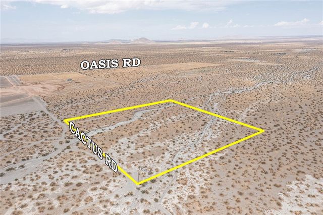 31001214 Cactus Road, Pinon Hills, CA 92372