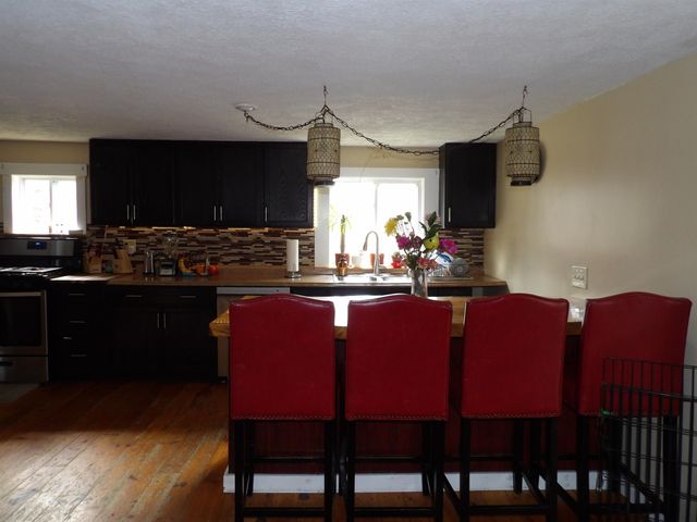 76 Meadowview Lane, Mount Holly, VT 05758