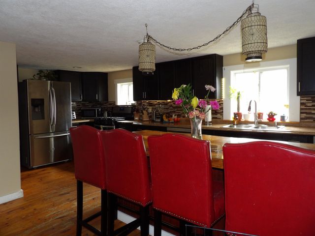 76 Meadowview Lane, Mount Holly, VT 05758