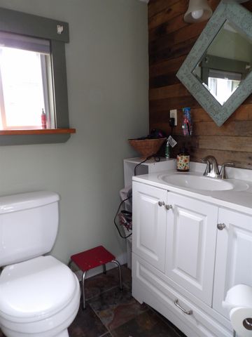 76 Meadowview Lane, Mount Holly, VT 05758
