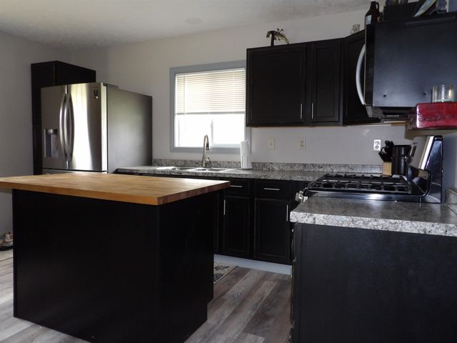 76 Meadowview Lane, Mount Holly, VT 05758