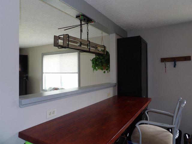 76 Meadowview Lane, Mount Holly, VT 05758