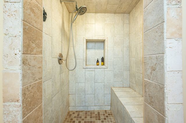 409 NW Linden Street, Ankeny, IA 50023