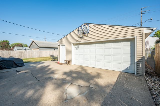 409 NW Linden Street, Ankeny, IA 50023