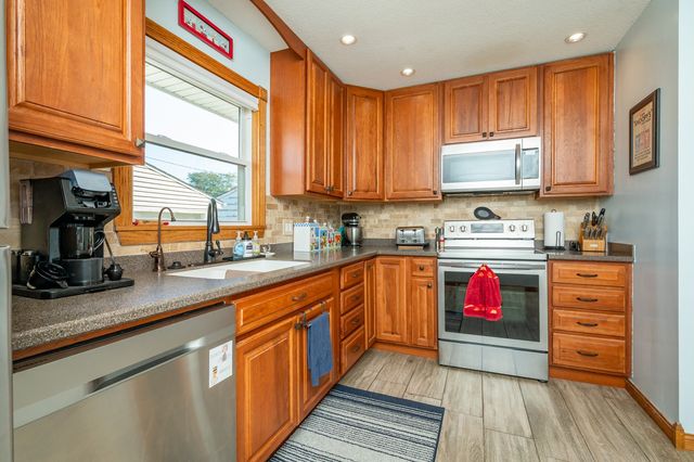 409 NW Linden Street, Ankeny, IA 50023