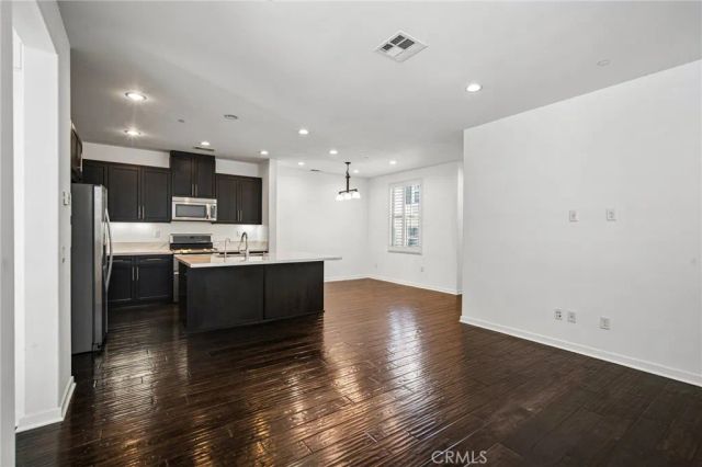 122 Wild Rose, Lake Forest, CA 92630