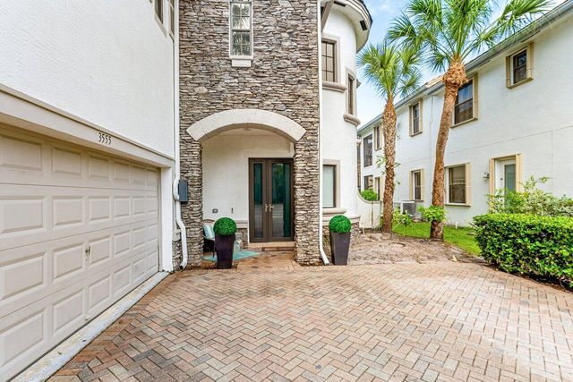 3555 Birague Drive, Wellington, FL 33449