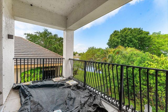 3555 Birague Drive, Wellington, FL 33449