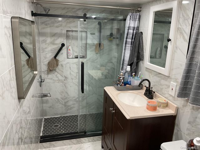 10206 213th Street, Queens Village, NY 11429