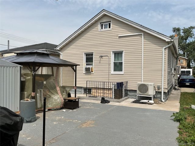 10206 213th Street, Queens Village, NY 11429