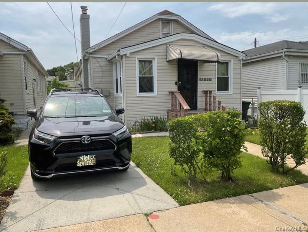 10206 213th Street, Queens Village, NY 11429