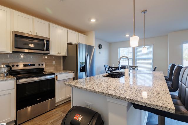 6063 Willutuck Drive, Boiling Springs, SC 29316