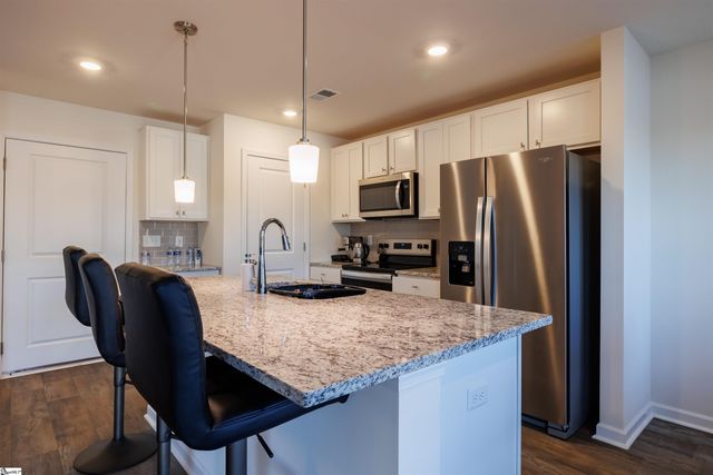 6063 Willutuck Drive, Boiling Springs, SC 29316