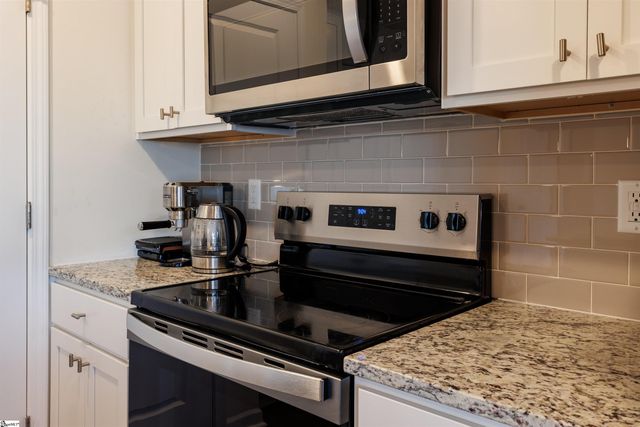 6063 Willutuck Drive, Boiling Springs, SC 29316